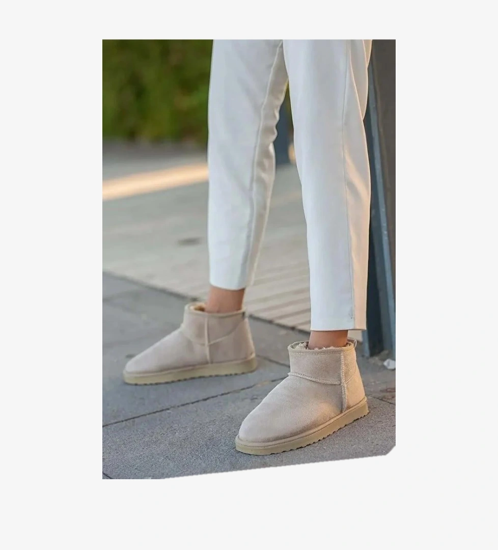 52126 Süet İçi Kürklü Mini Boy Bilekte Kısa Kadın Bot