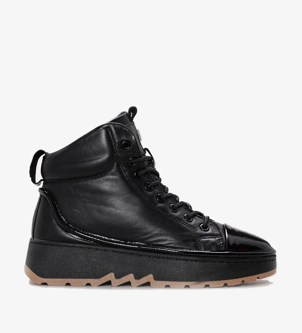 Fast Step Hakiki Deri Kadın Klasik Bot 409SZA3233 model görseli