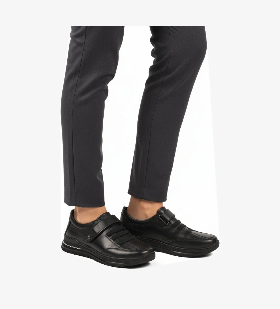 A Spor Aspor Siyah Kahve Cırtlı Hakiki Deri Kadın Casual Ayakkabı model görseli