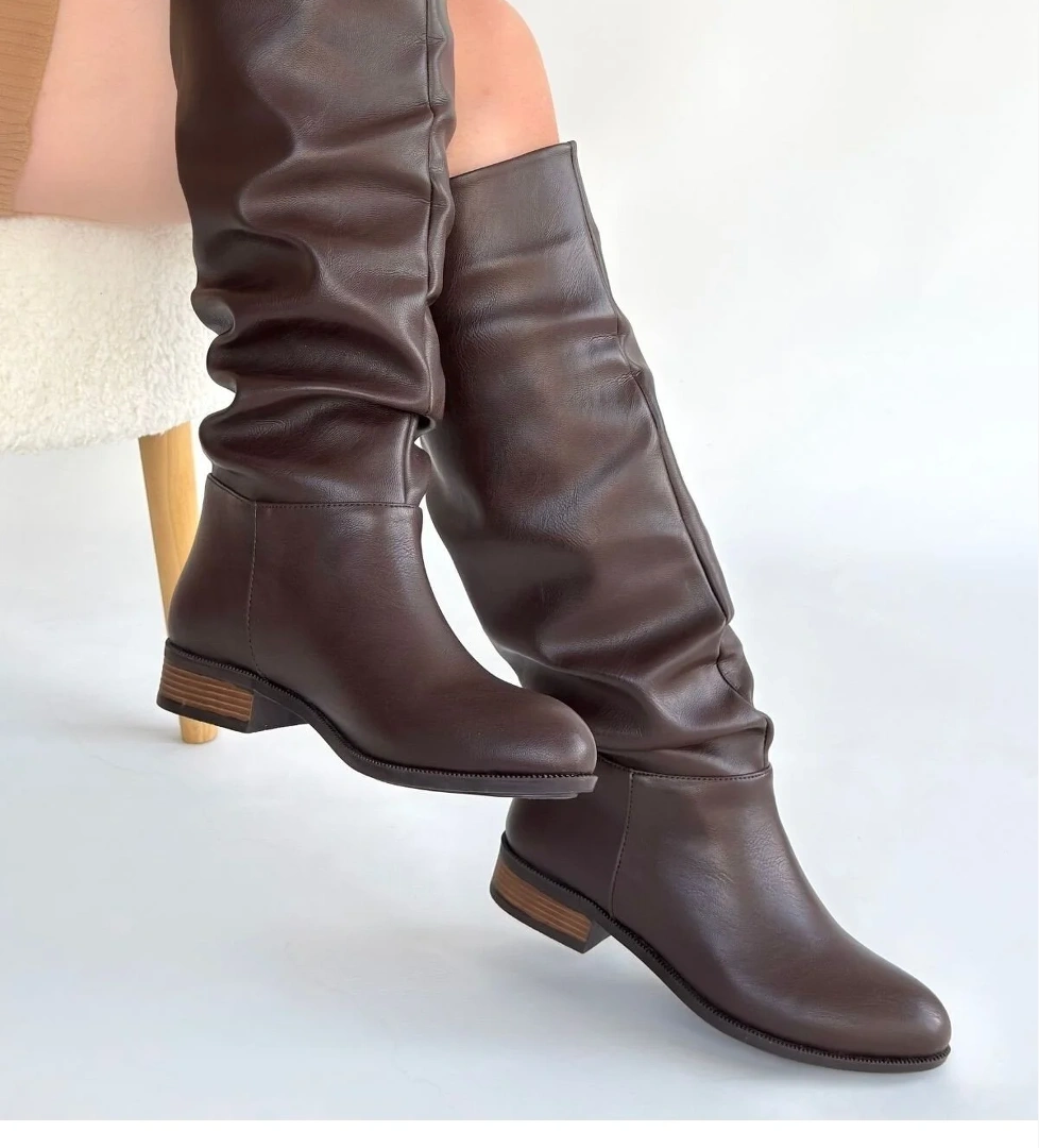 Kahverengi Körüklü Kadın Topuklu Çizme