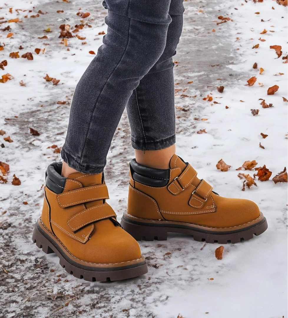 Azka Cırtlı Kız Çocuk Bot Ayakkabı Taba - Siyah