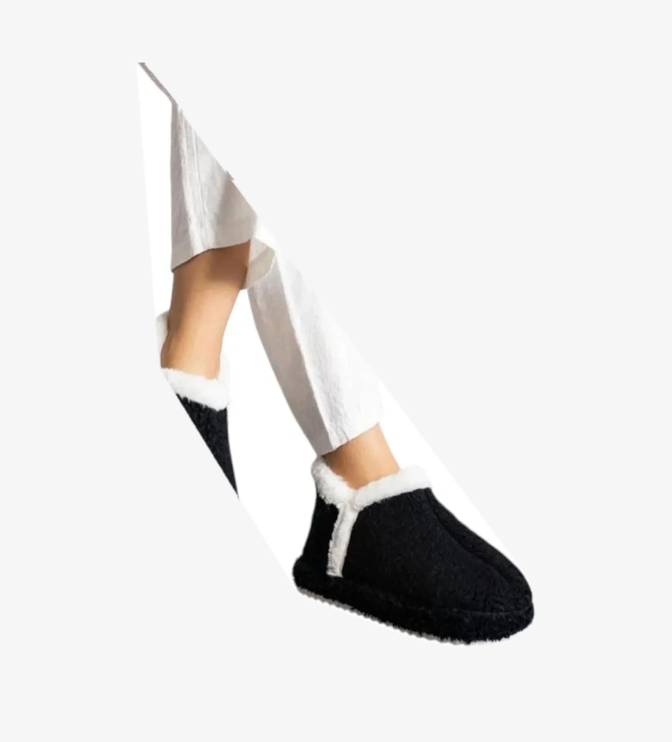 Kadın İçi Tüylü Yumuşak Rahat Kaydırmaz Panduf Ev Ayakkabısı Unisex 1021-124-0003