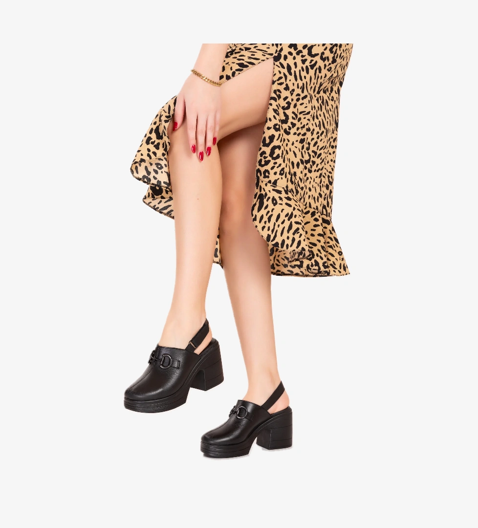 Gondol Kundura Gondol Kadın Hakiki Deri Platform Topuklu Tokalı Şık Sandalet msa.85 model görseli