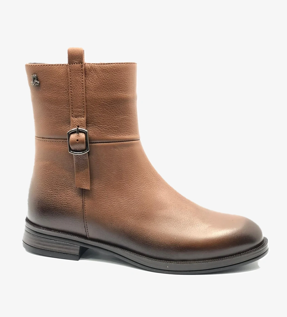 Harmany Hakiki Deri Düz Kaymaz Taban Ortopedik Kadın Bot