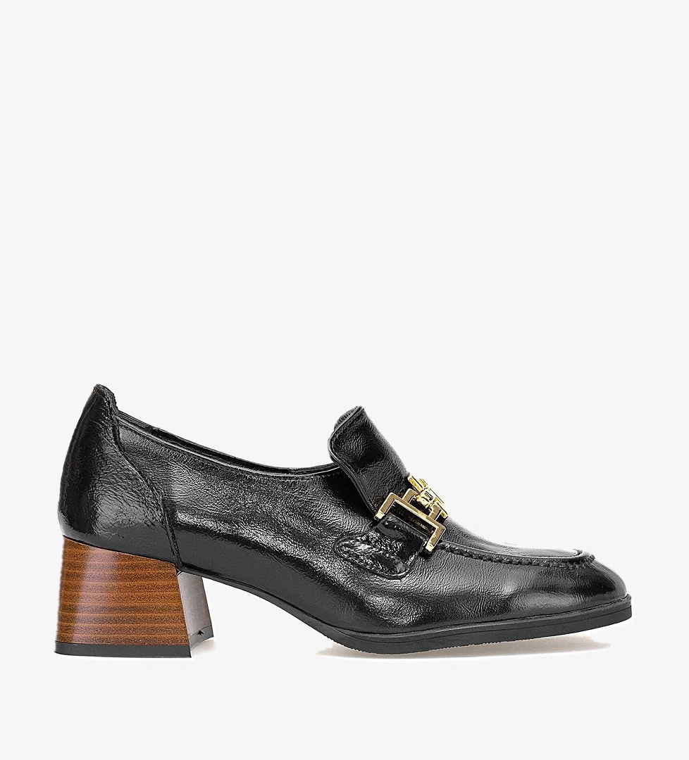 Mammamia D25KA-995 Kadın Hakiki Rugan Deri Klasik Topuklu Ayakkabı Siyah model görseli