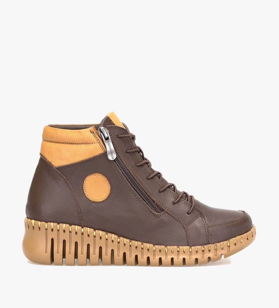 D25KB-1190 Kadın Hakiki Deri Düz Bot Kahverengi