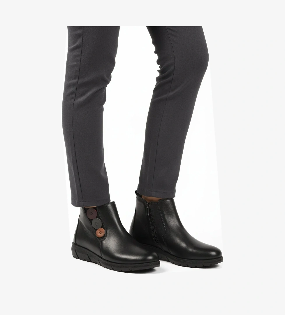 Siyah Hakiki Deri Kadın Düz Bot