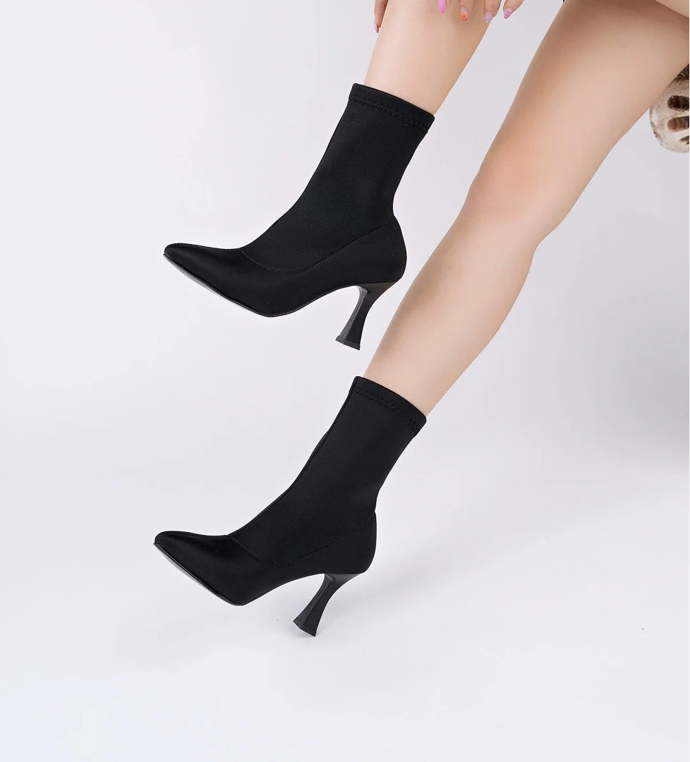 GLASYA Sivri Burun İnce Topuklu Kadın Streç Bot