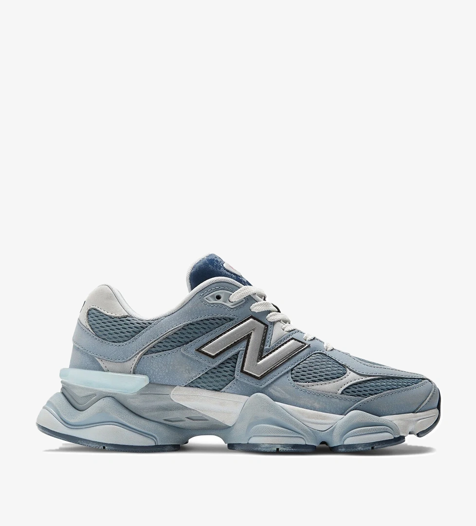 New Balance New Balance Gri 9060 Kadın Spor Ayakkabı Flo'da! Gri - 1. görsel