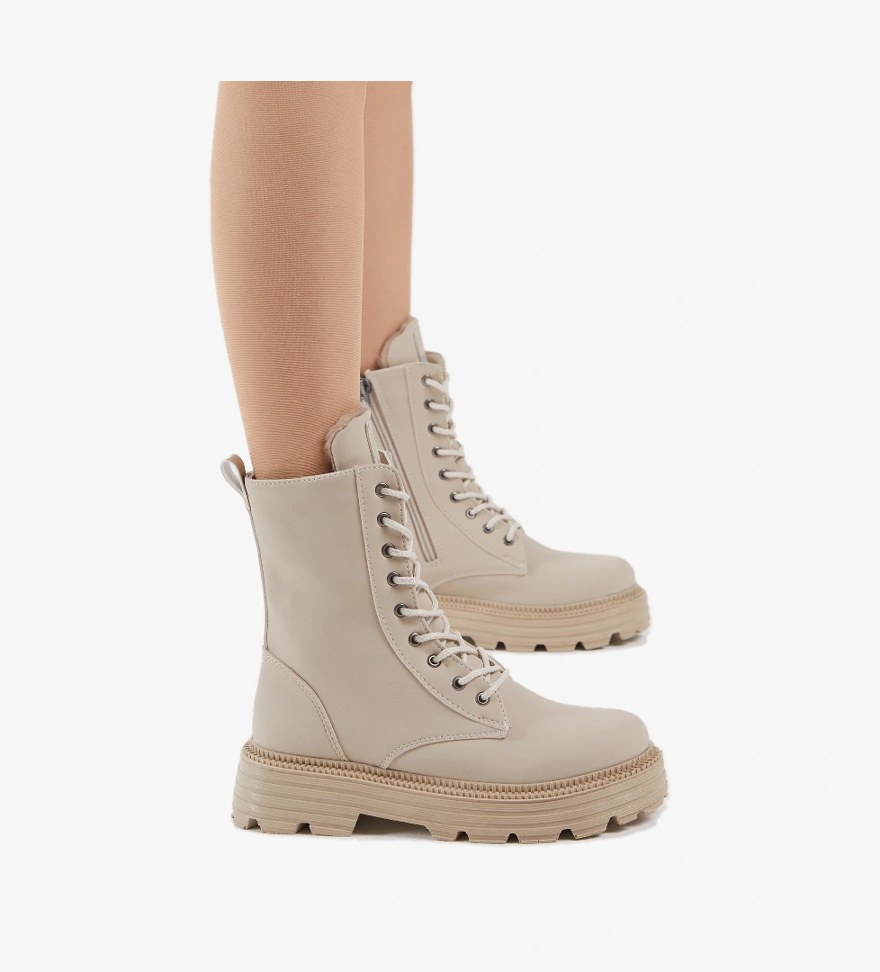 Kadın Bej Cilt Rahat Kalıp Kalın Taban Bağcıklı ve Fermuarlı Bot