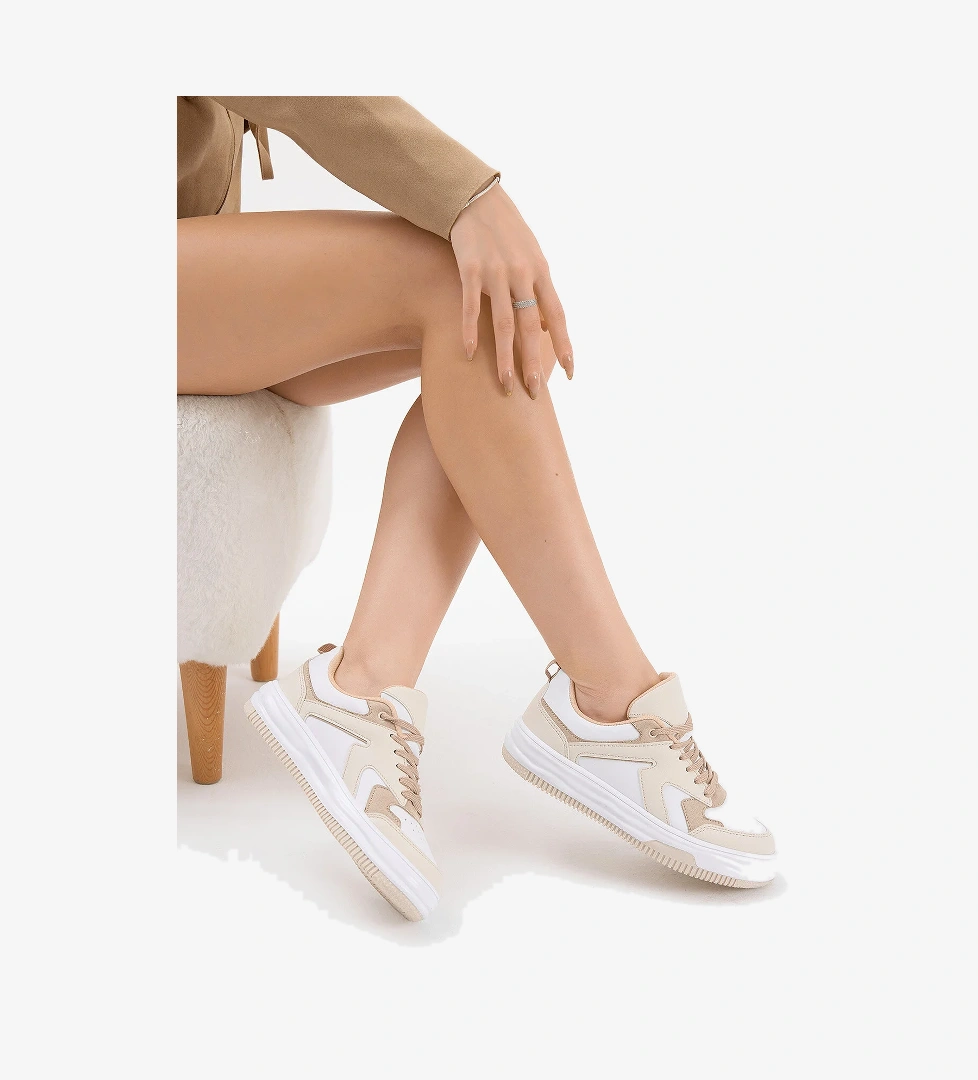 Kadın Bej Termo Taban Bağcıklı Spor Ayakkabı