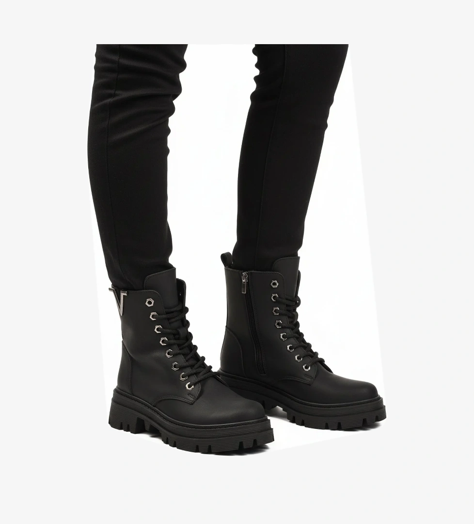 Siyah Zümrüt Bağcıklı Fermuarlı Kaymaz Kadın Bot 514531 Z