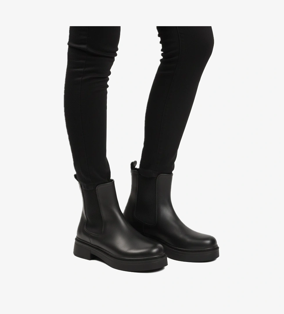 Siyah Cilt Kolay Giyilebilir Polarlı Kaymaz Kadın Chelsea Bot 209134 Z