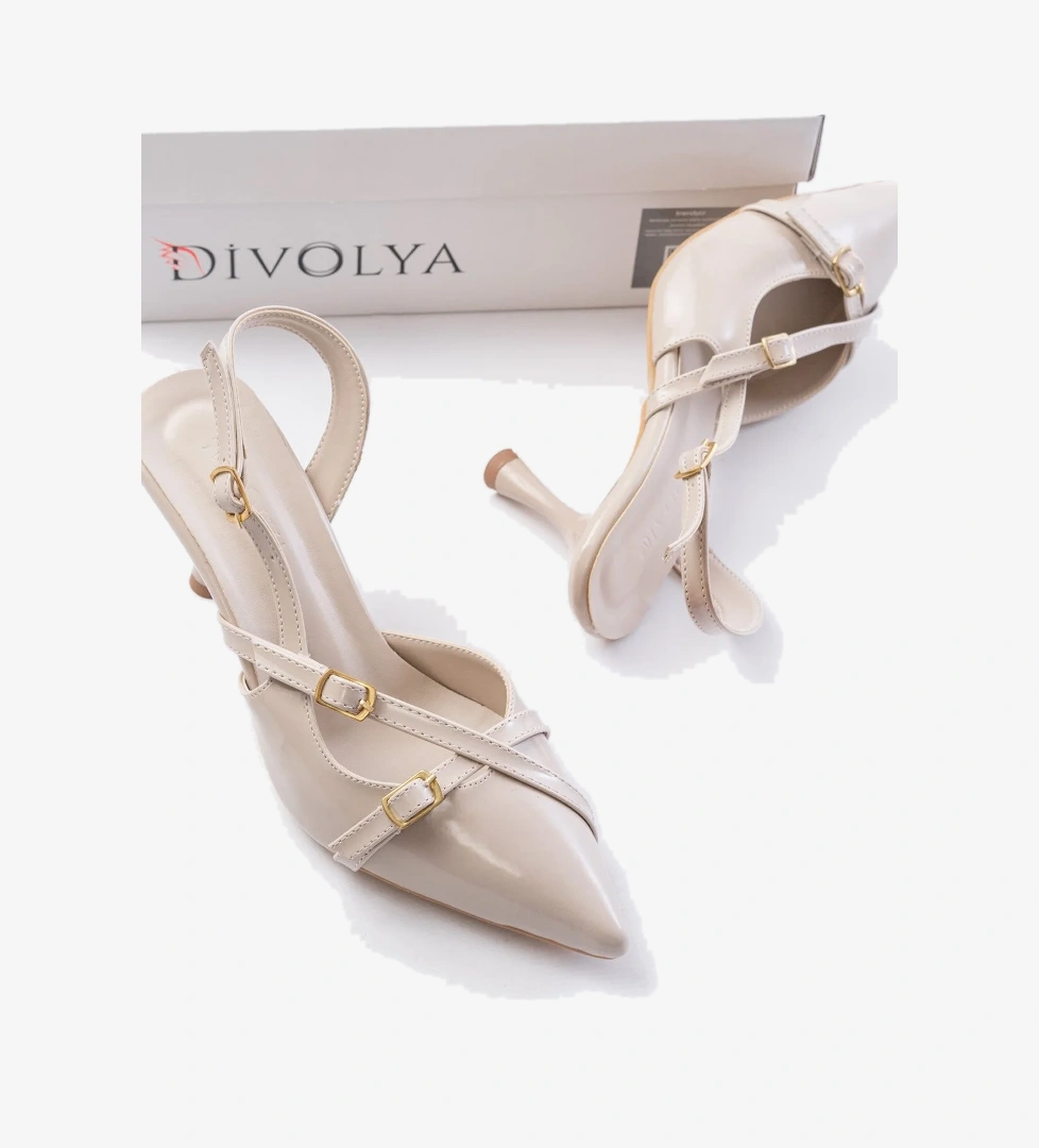 Pony Bej Rugan ( 8 CM TOPUKLU ) Sivri Burun Kapalı Tokalı Arkası Açık Stiletto Ayakkabı