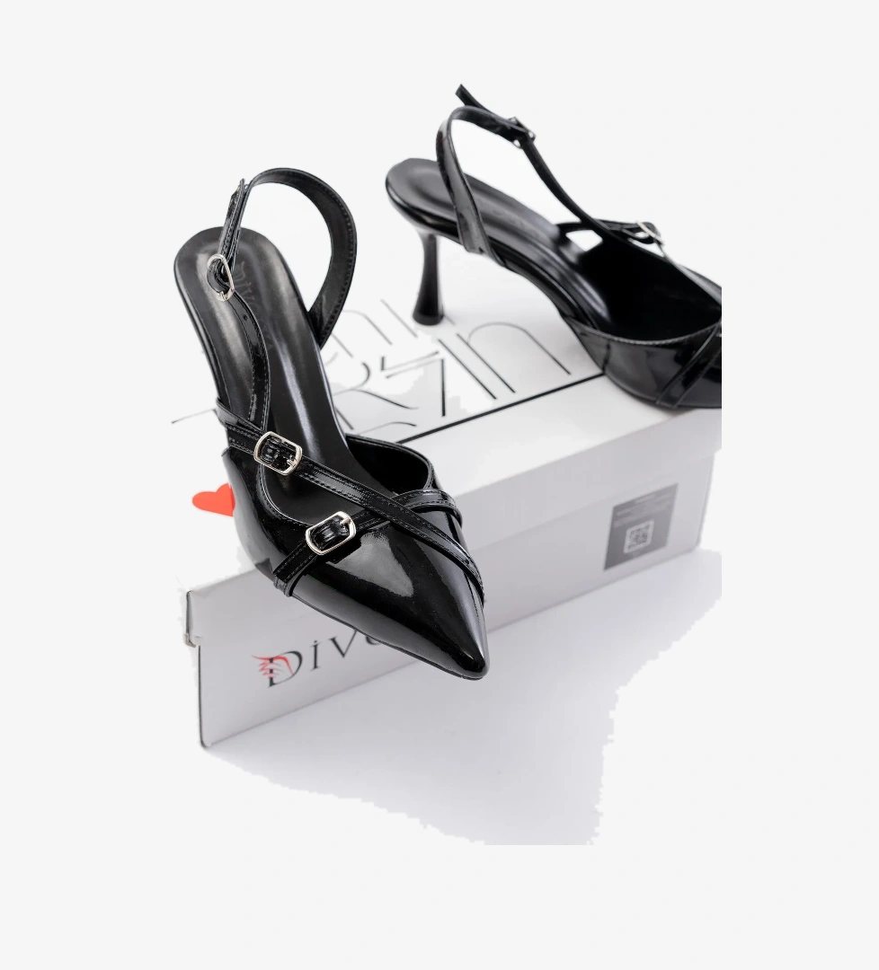 Pony Siyah Rugan ( 8 CM TOPUKLU ) Sivri Burun Kapalı Tokalı Arkası Açık Stiletto Ayakkabı