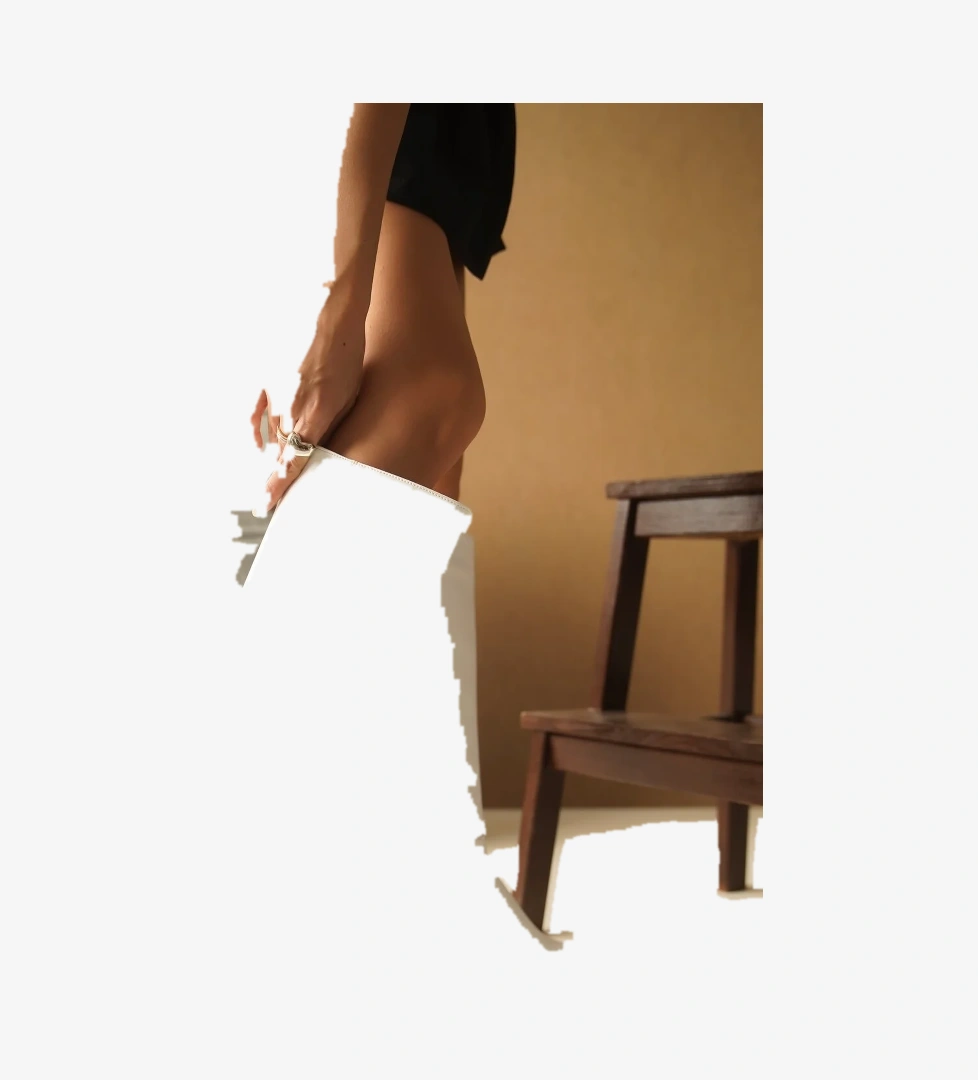 Morena Beyaz Deri Topuklu (5 cm Topuklu ) Yanı Fermuarlı Günlük Kullanım Çizme - Görsel 1