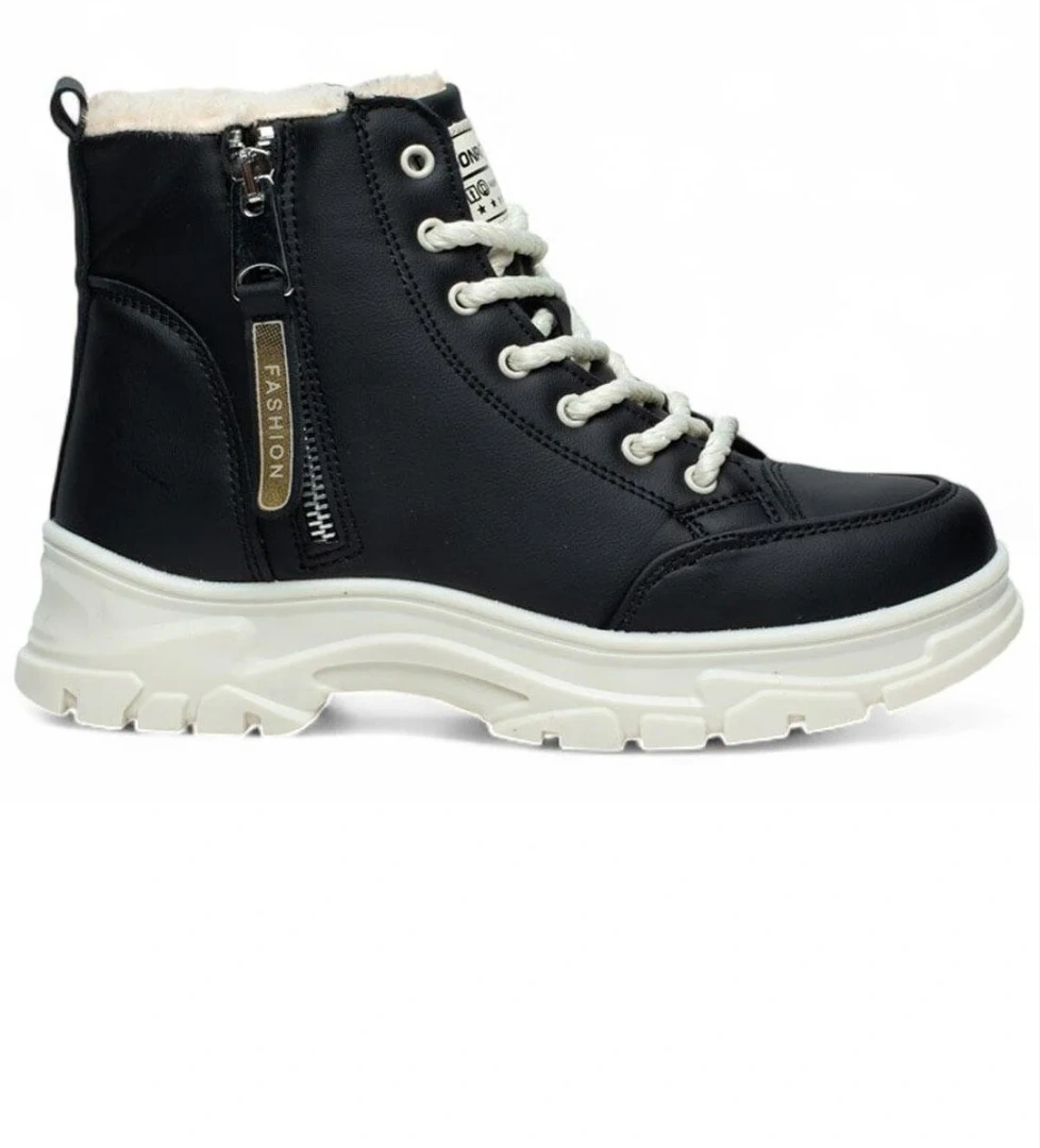 Kocamanlar 8091 Memory Kaucuk Kaymaz Taban Kadın Bot model görseli