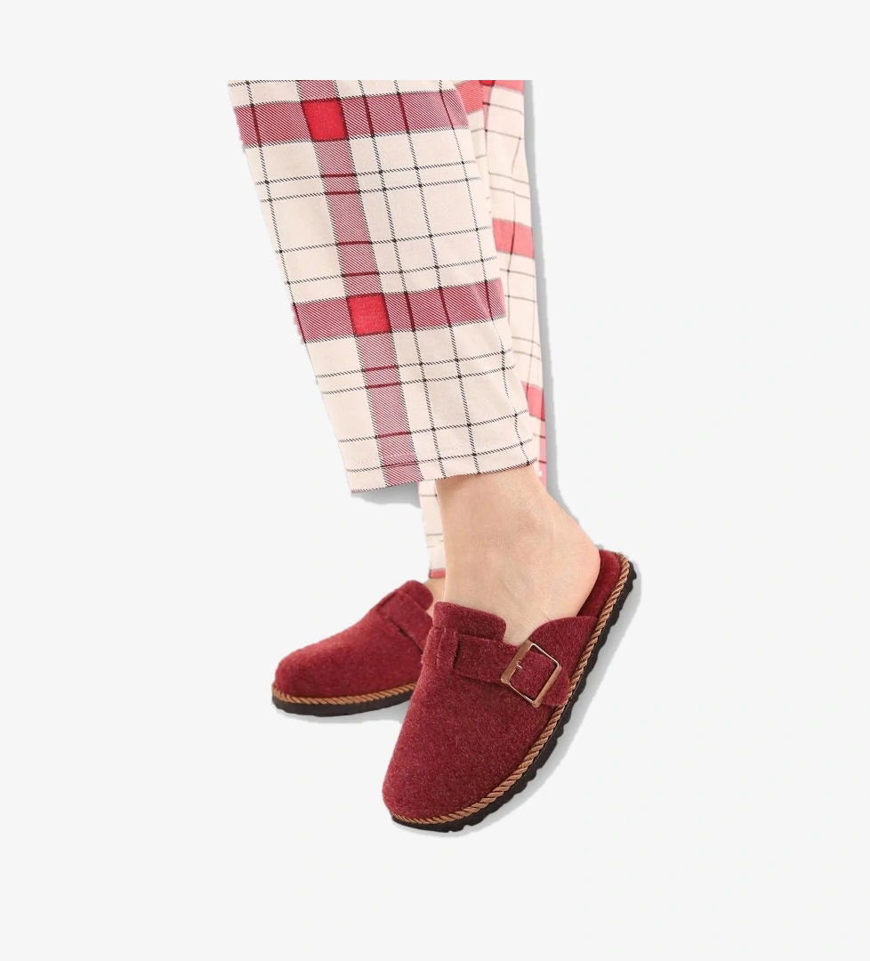 Tokalı Keçe Kumaşlı Ev Terliği BORDO - Görsel 1