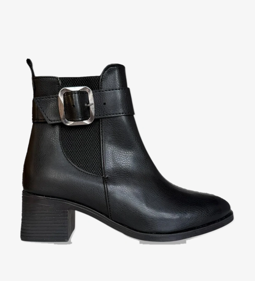 Toka Detaylı Kalın Topuk Sivri Burun Kadın Bot SİYAH - GÜMÜŞ