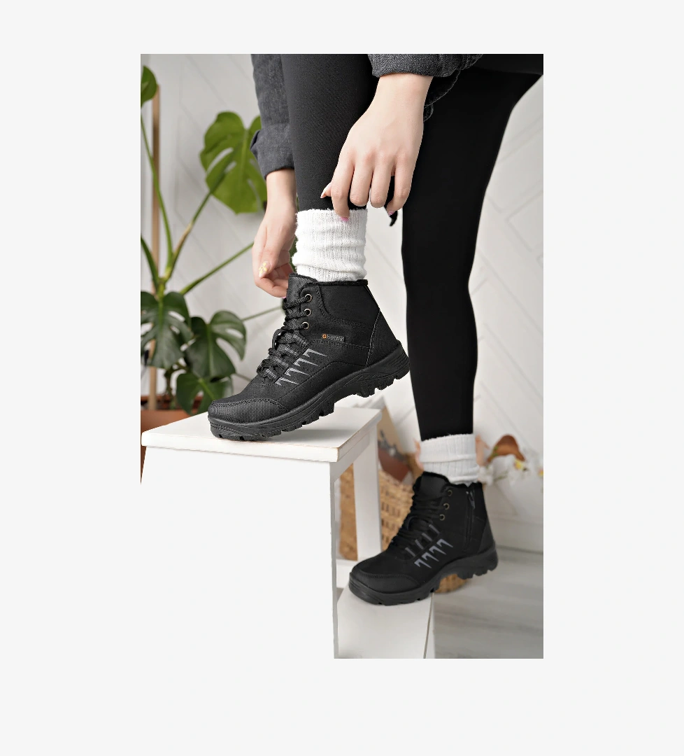 Ghattix Kadın Su Soğuk Dayanıklı Günlük Kışlık Bot Siyah model görseli