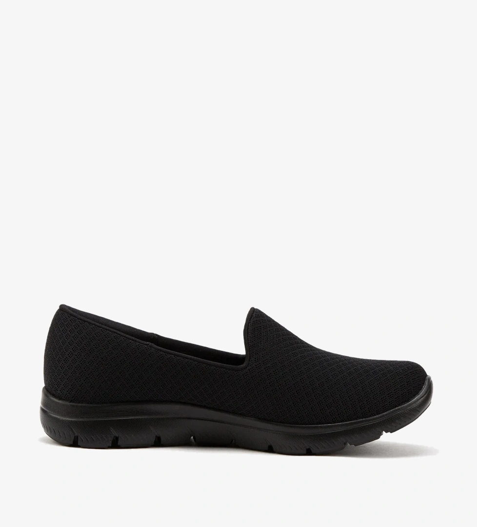 Skechers Summits Kadın Siyah Günlük Sneaker Ayakkabı model görseli