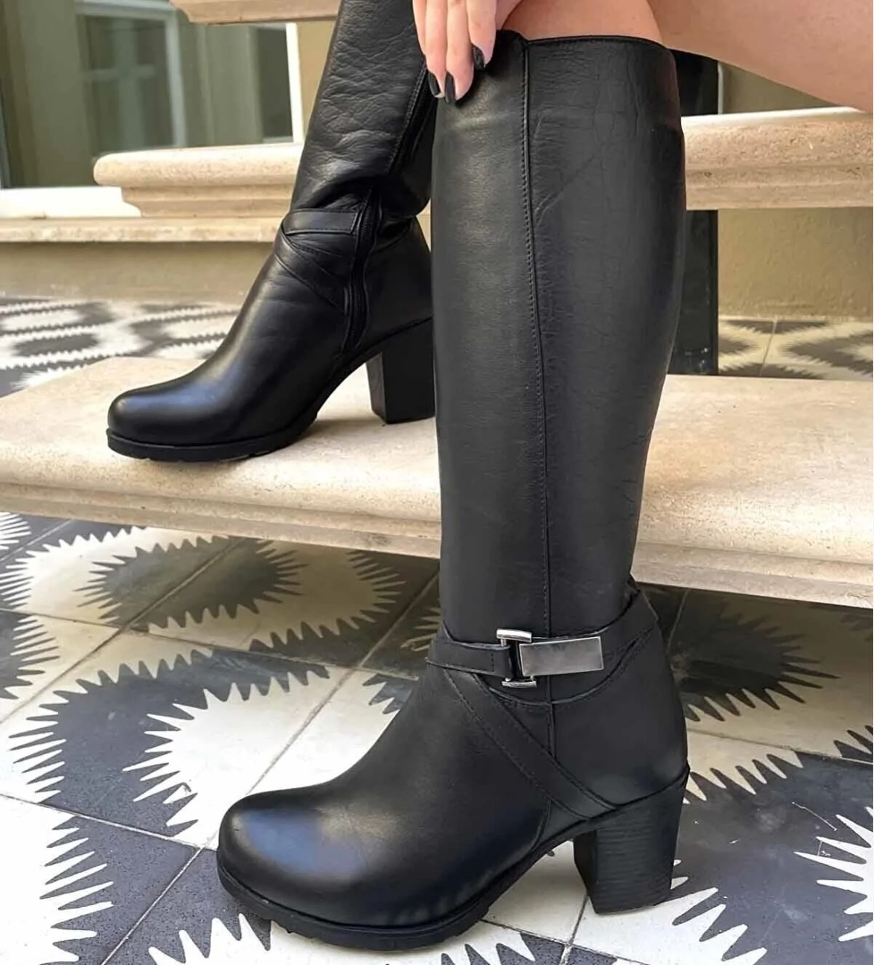 Diz Altı Tokalı Topuklu Hakiki Deri Kadın Çizme - Görsel 1