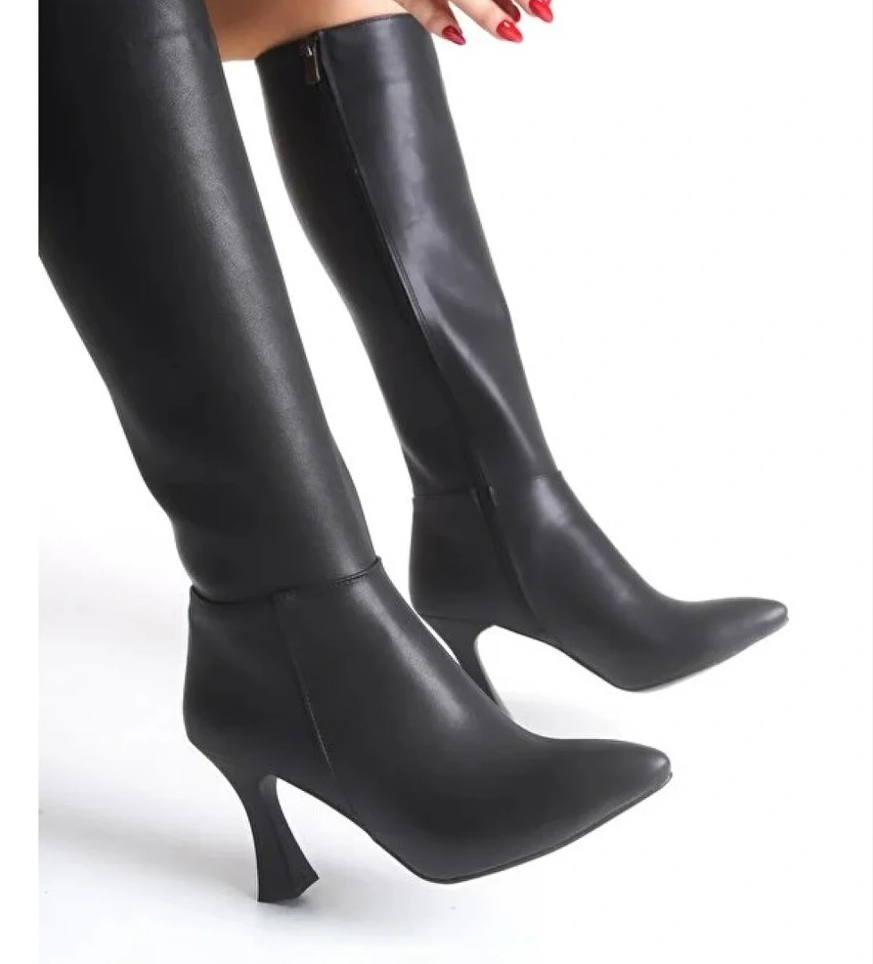 Diz Altı Topuklu Sivri Burun Kadın Çizme