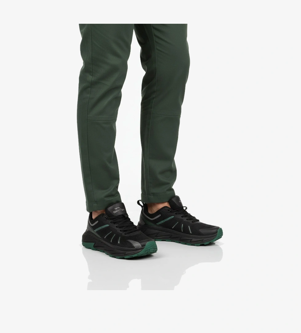 Slazenger Beyaz Siyah Yeşil Fileli Hafif Esnek Erkek Spor Ayakkabı Warren M model görseli