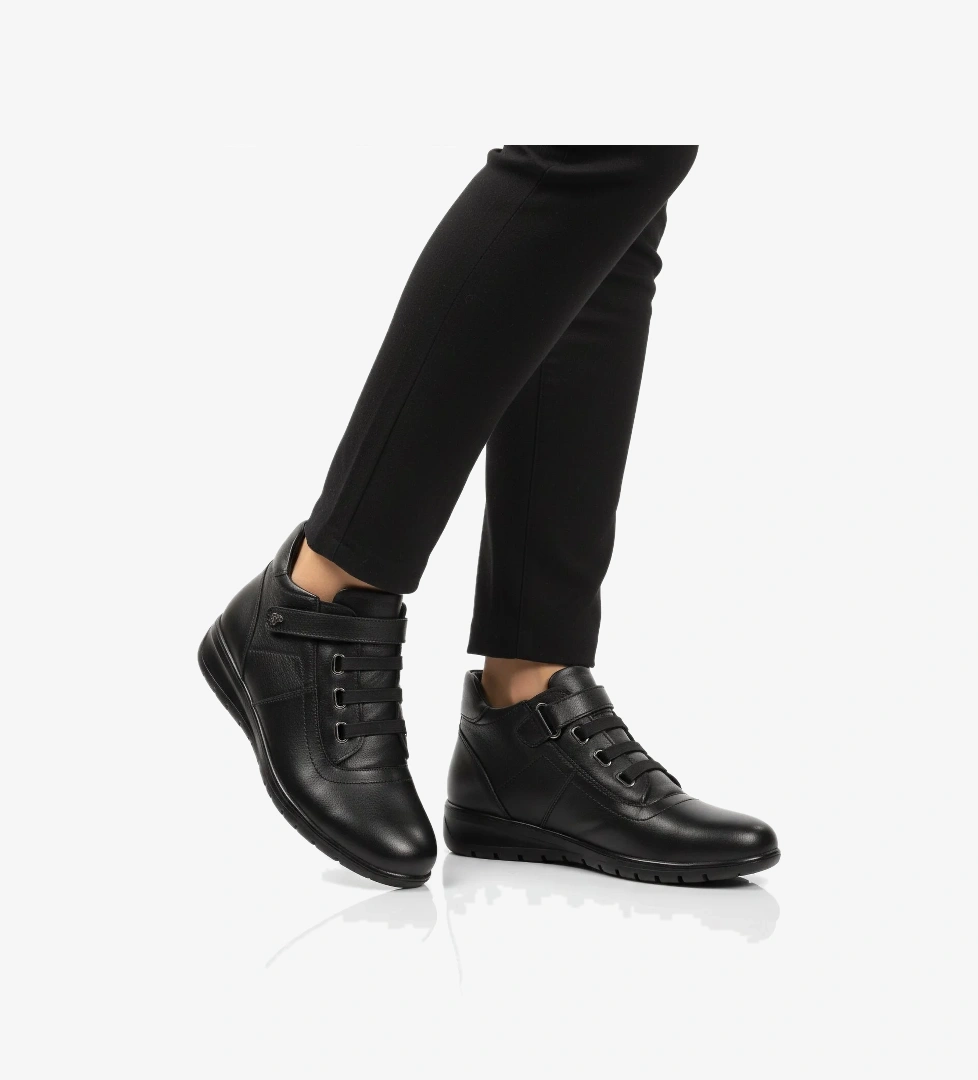 Siyah Hakiki Deri Cırtlı Anatomik Kadın Bot PLV1540 Z - Görsel 1