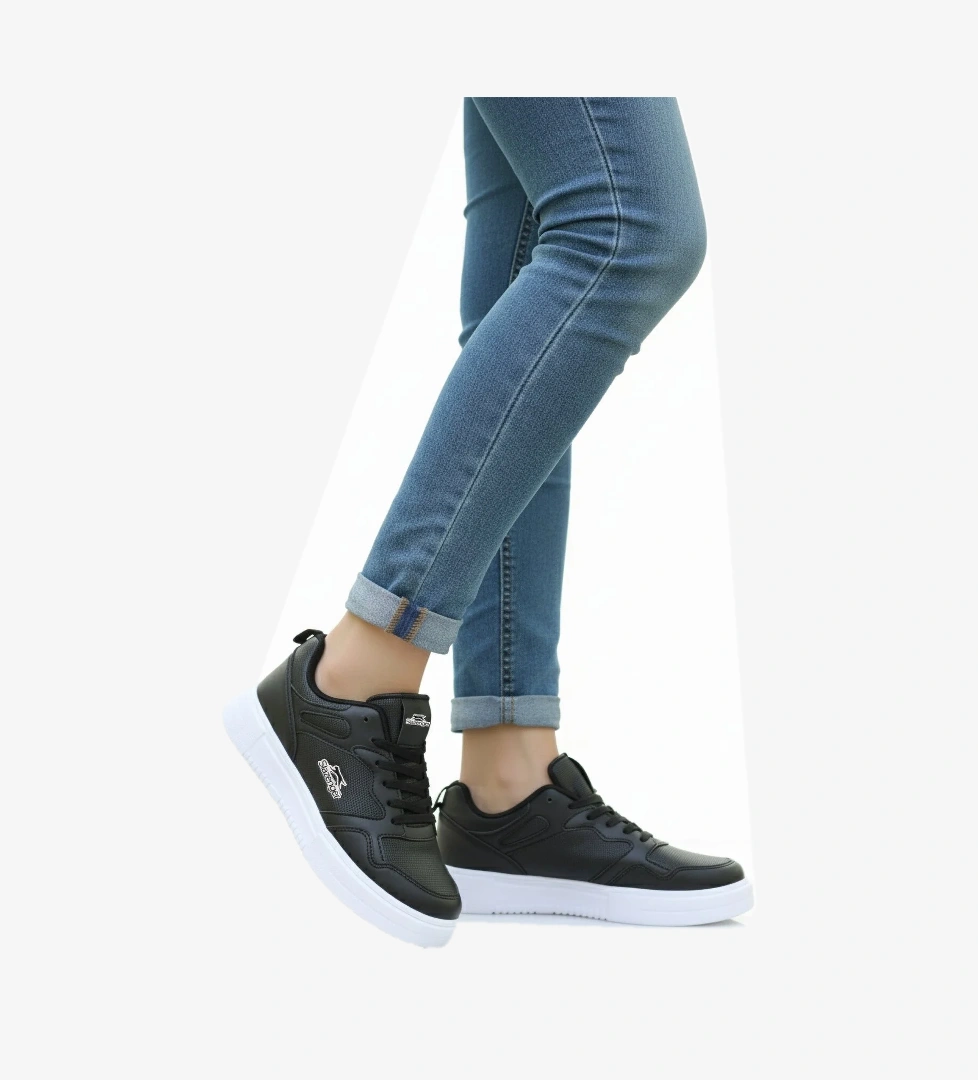 Slazenger Siyah Beyaz Bağcıklı Cilt Hafif Esnek Unisex Spor Ayakkabı Energy G model görseli