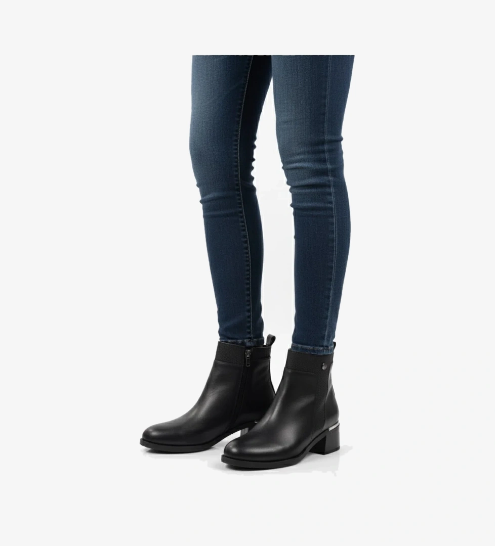 Voyager 5cm Kalın Topuklu Hakiki Deri Kadın Bot Z385 model görseli