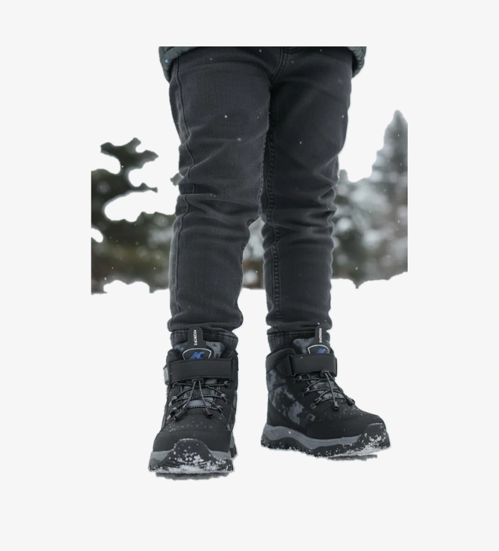 Ellaboni Erkek Çocuk Suya Soğuk Havaya Dayanıklı Cırtlı İçi Kürklü Siyah Kar Botu model görseli