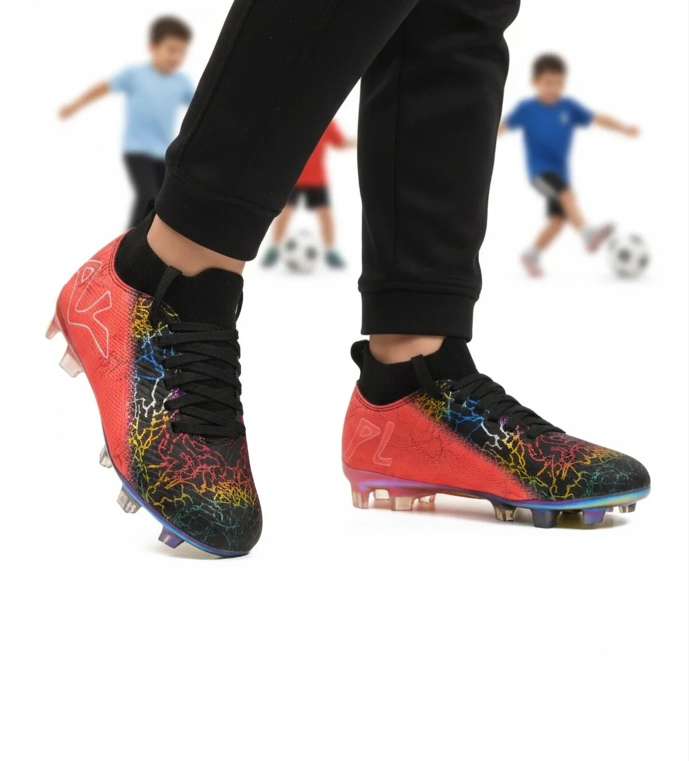 Siyah Fuşya Bilekten Çoraplı Erkek Çocuk Krampon FK-252-153 F