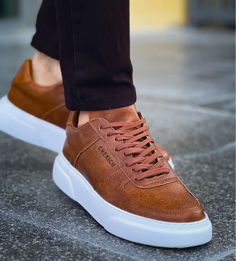 Pabucmarketi Bağcıklı Erkek Günlük Ayakkabı Beyaz Taba model görseli