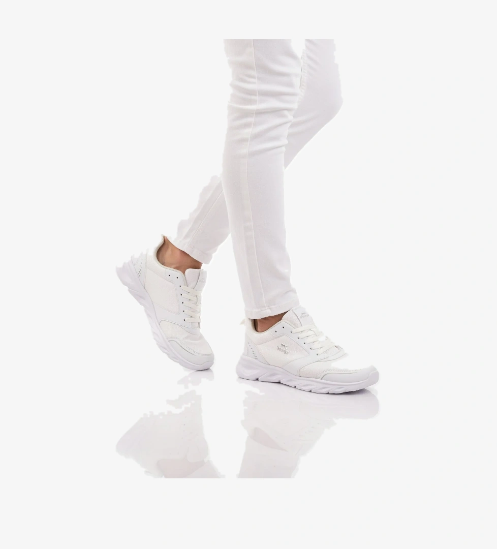 Beyaz Bağcıklı Erkek Spor Ayakkabı