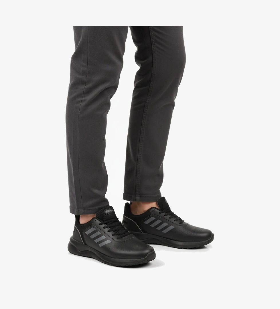 Siyah Bağcıklı Hafif Esnek Erkek Spor Ayakkabı Nereus M