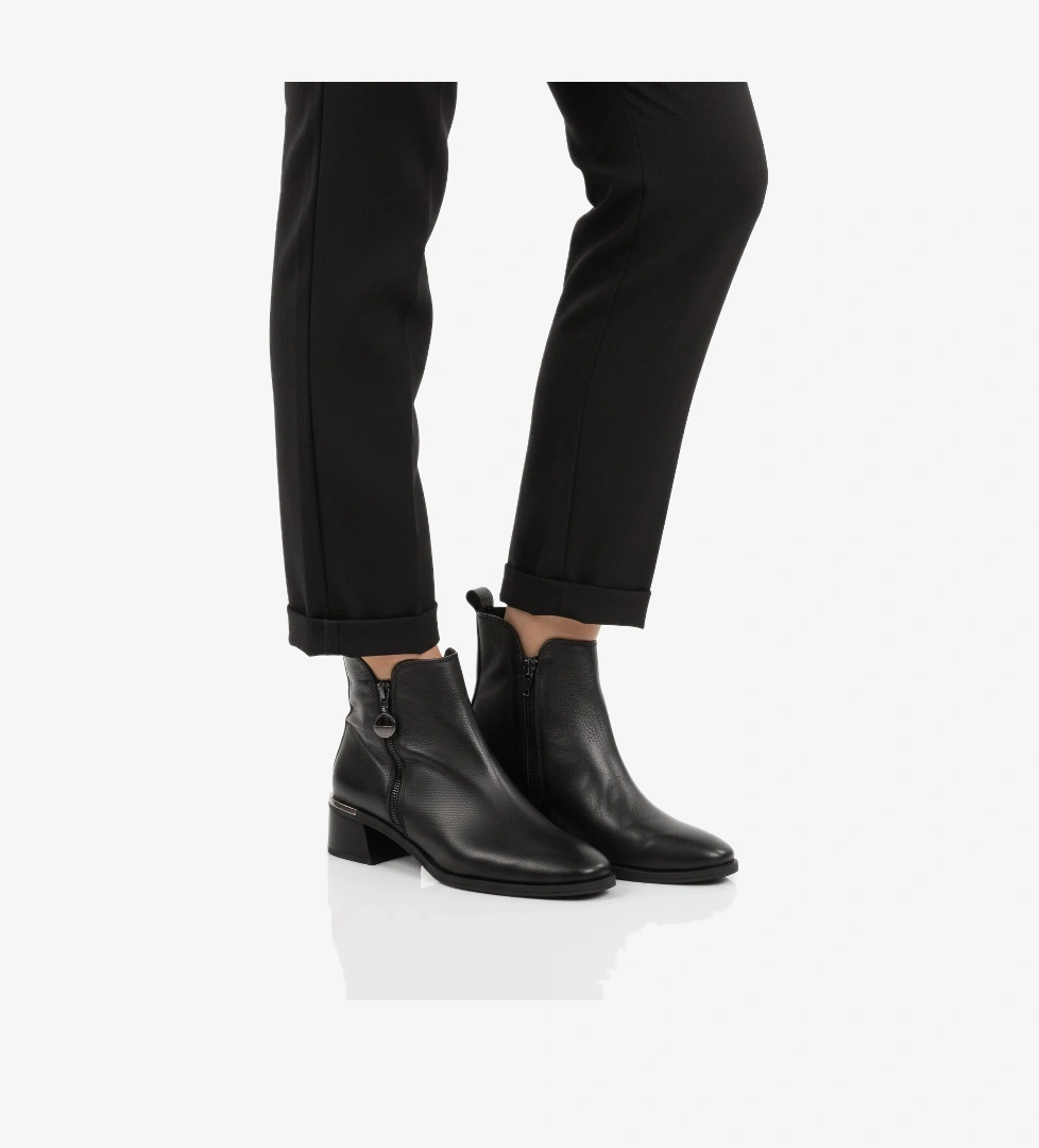 Siyah Hakiki Deri Polarlı Kaymaz Fermuarlı Kadın Topuklu Bot 9780-1 Z - Görsel 1