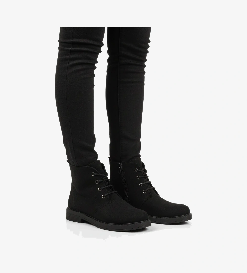 Siyah Süet Bağcıklı Fermuarlı Kaymaz Kadın Bot 284098 Z