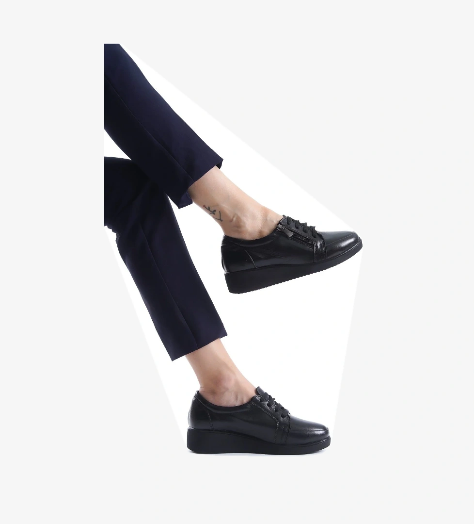 Modabuymuş Faap Siyah Hakiki Deri Anatomik Fermuarlı Hafif Rahat Genç Anne Ayakkabısı model görseli