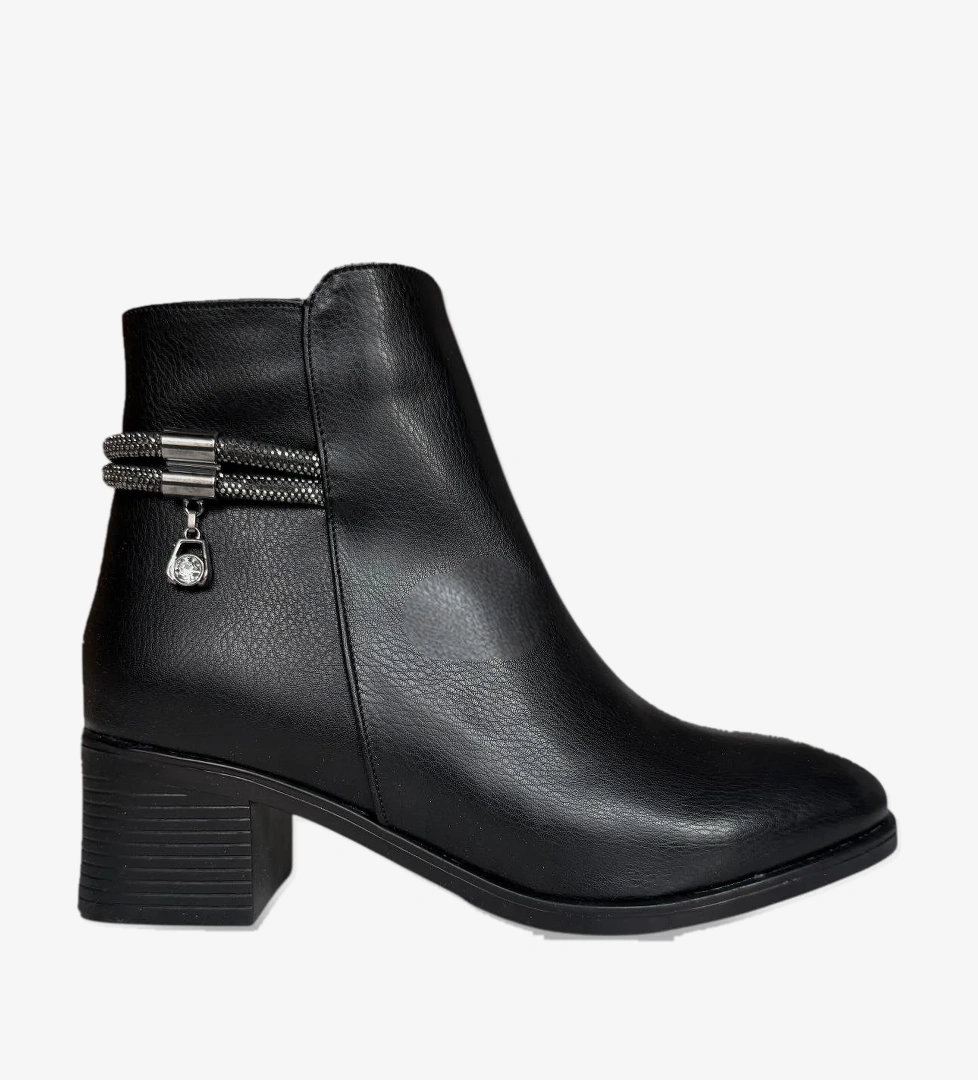 Kadın Taş Zincir Detaylı Topuklu Kadın Bot SİYAH - Görsel 1