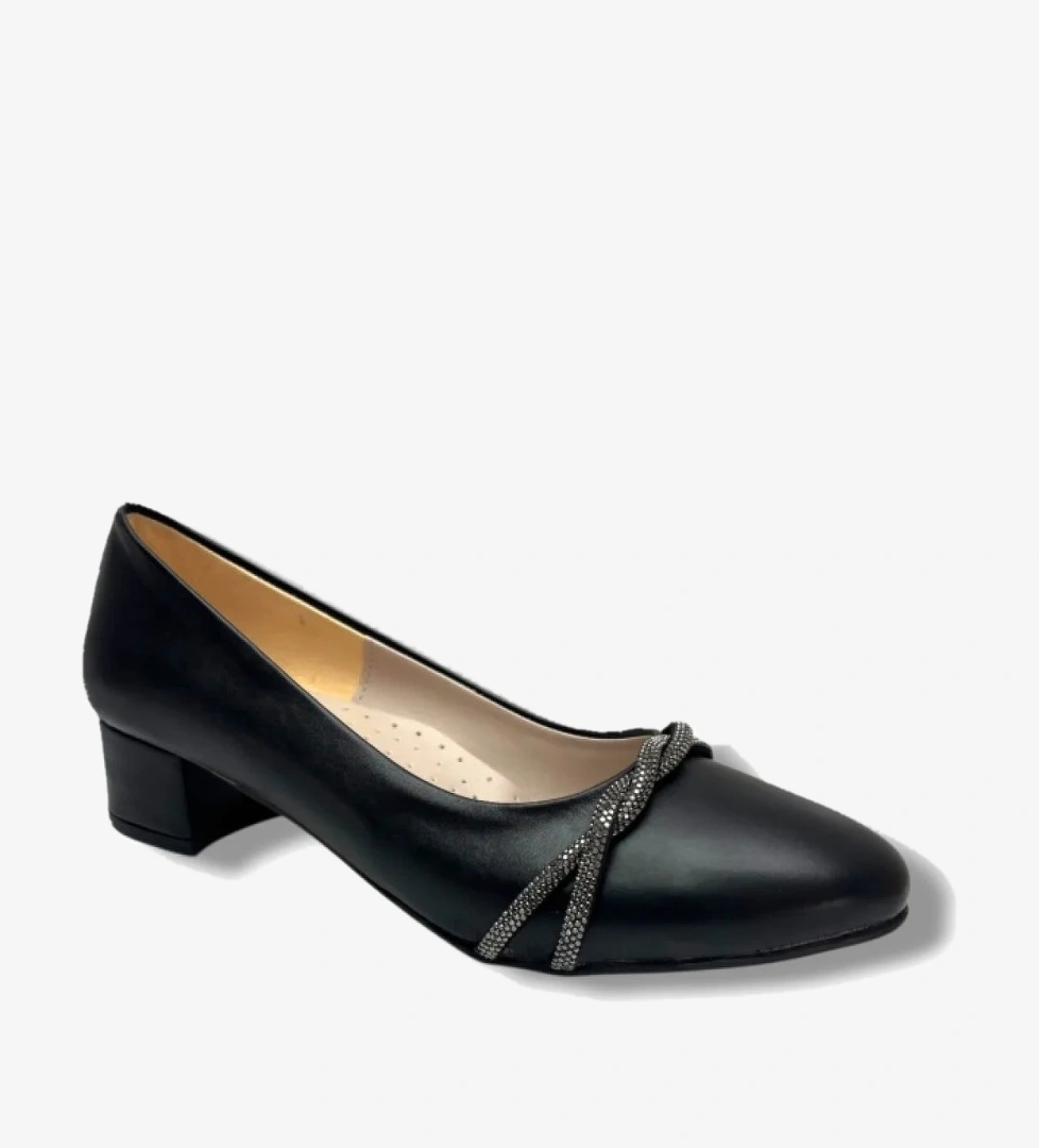 İremsu 456-26 Cilt Deri Kısa Kalın Topuklu Kadın Ayakkabı 41-42 model görseli