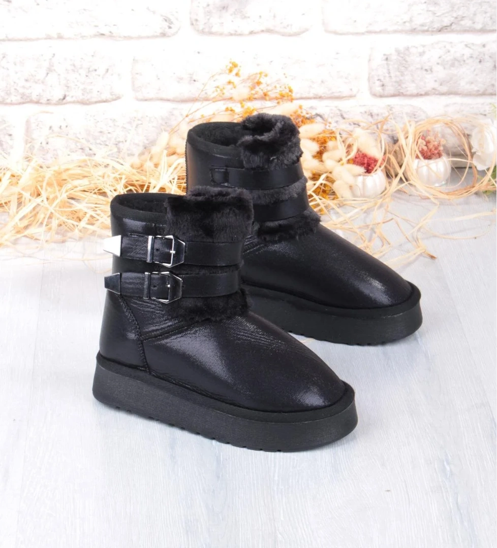 Nurela Simli Süet İçi Kürklü Tüy Ve Toka Detaylı Anne Kız Kısa Kadın Bot