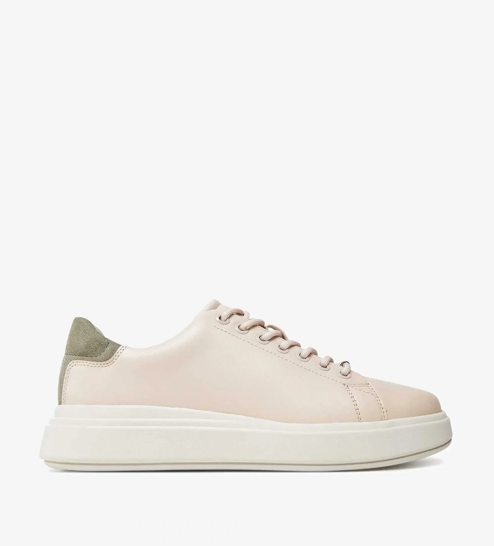 Calvin Klein Yükselen Tabanlı Süet Detaylı Kadın Sneaker model görseli