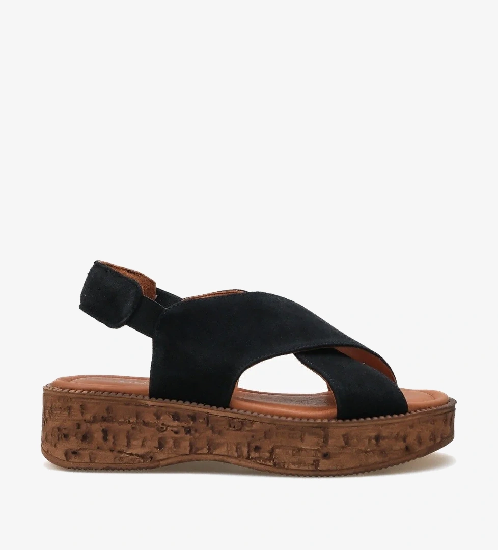 Zeyn 8154 Kadın Hakiki Deri Dolgu Topuklu Sandalet model görseli