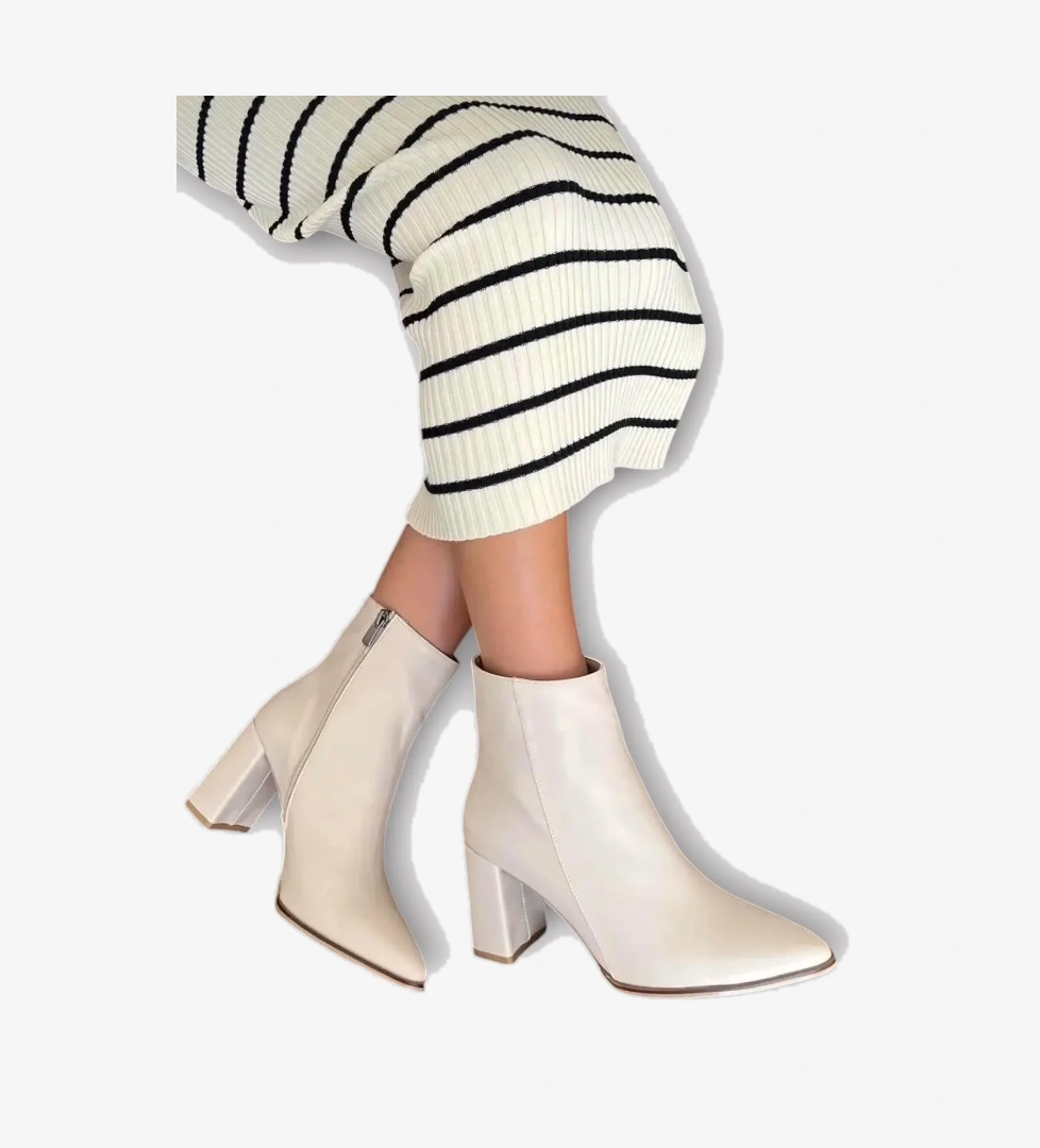 Liger Kalın Topuk Sivri Burun Fermuarlı Kadın Bot model görseli