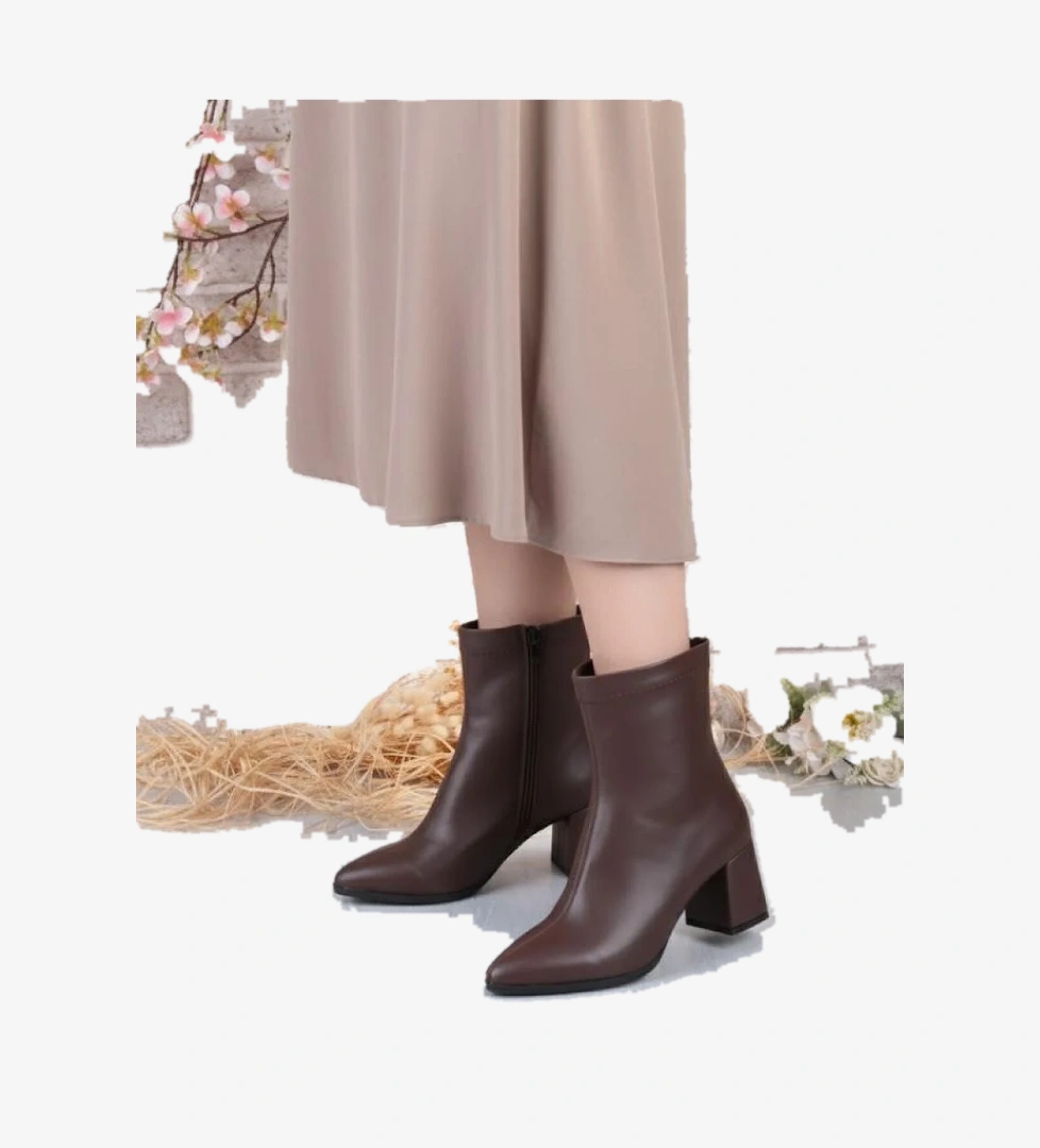 1193 Uraz Rahat 6 Cm Kalın Topuk Yüksekliği Sivri Burun Kadın Bot