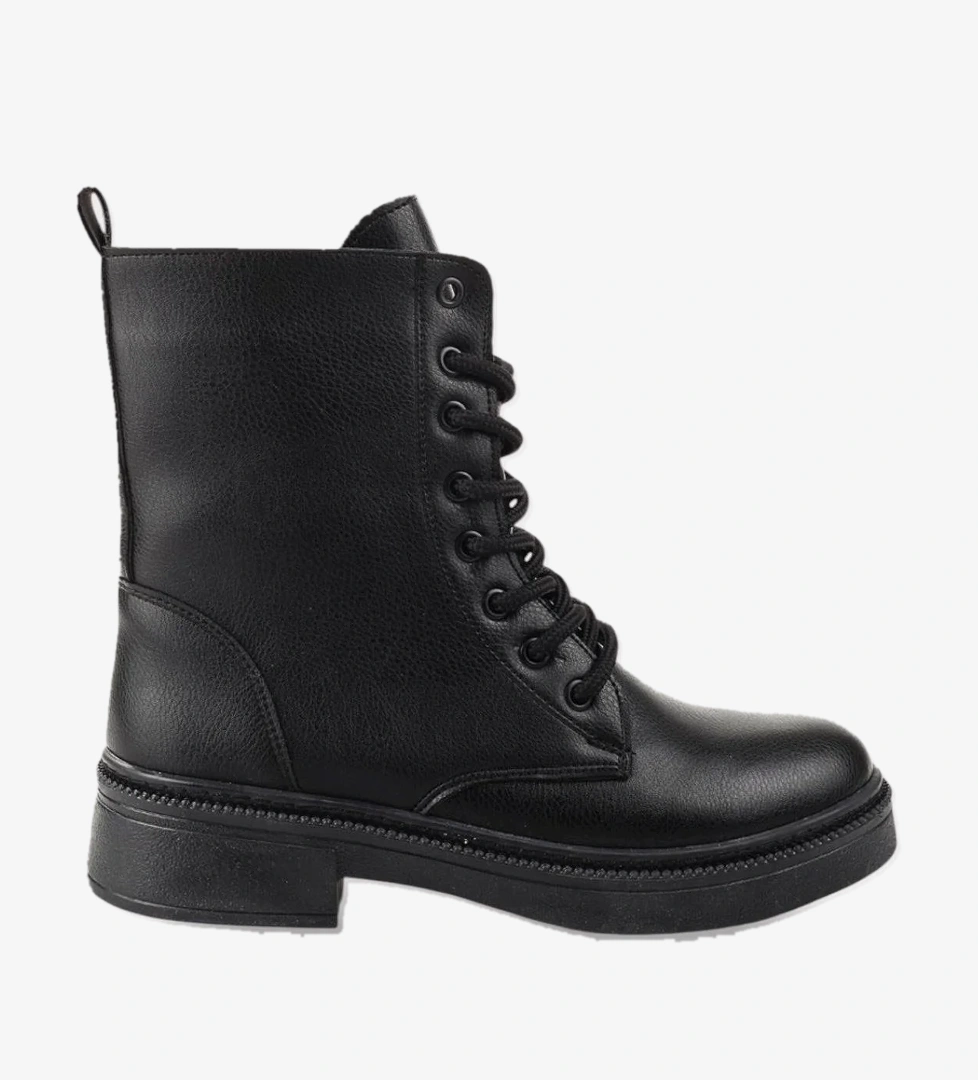 Kaydırmaz Taban Fermuarlı Postal Kadın Bot SİYAH