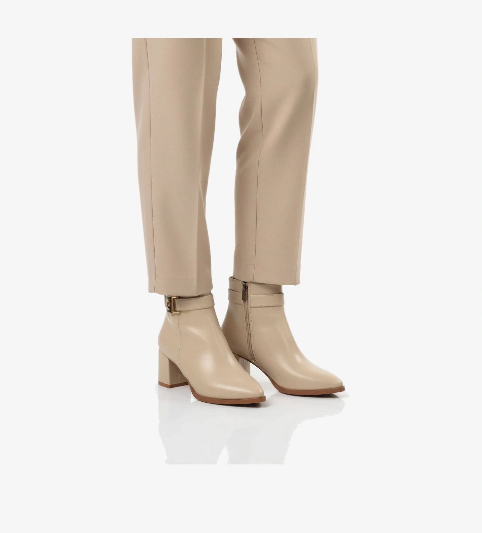 Pierre Cardin Krem Siyah İçi Kürklü Fermuarlı Kadın Topuklu Bot Pc-54975 Z model görseli