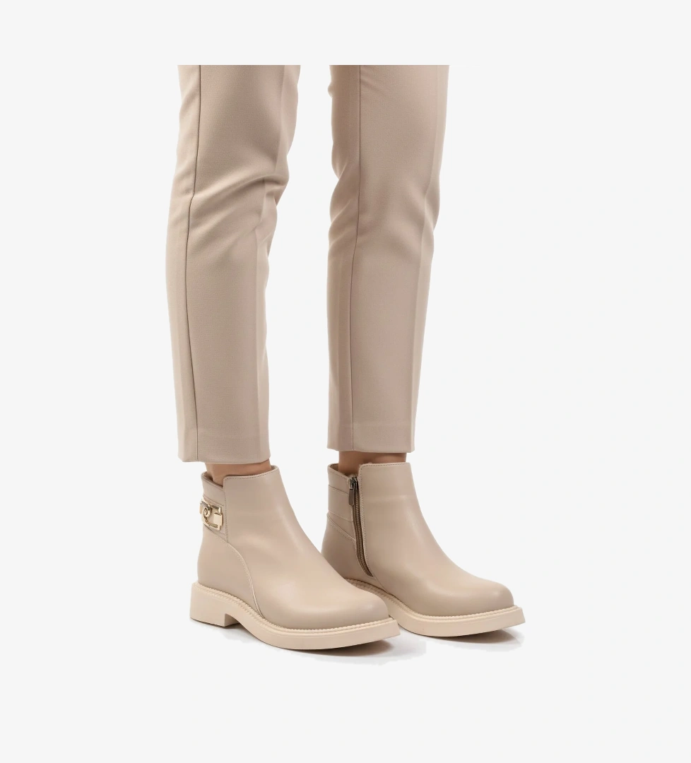 Krem İçi Kürklü Kaymaz Taban Soğuğa Dirençli Kadın Bot PC-55161 Z