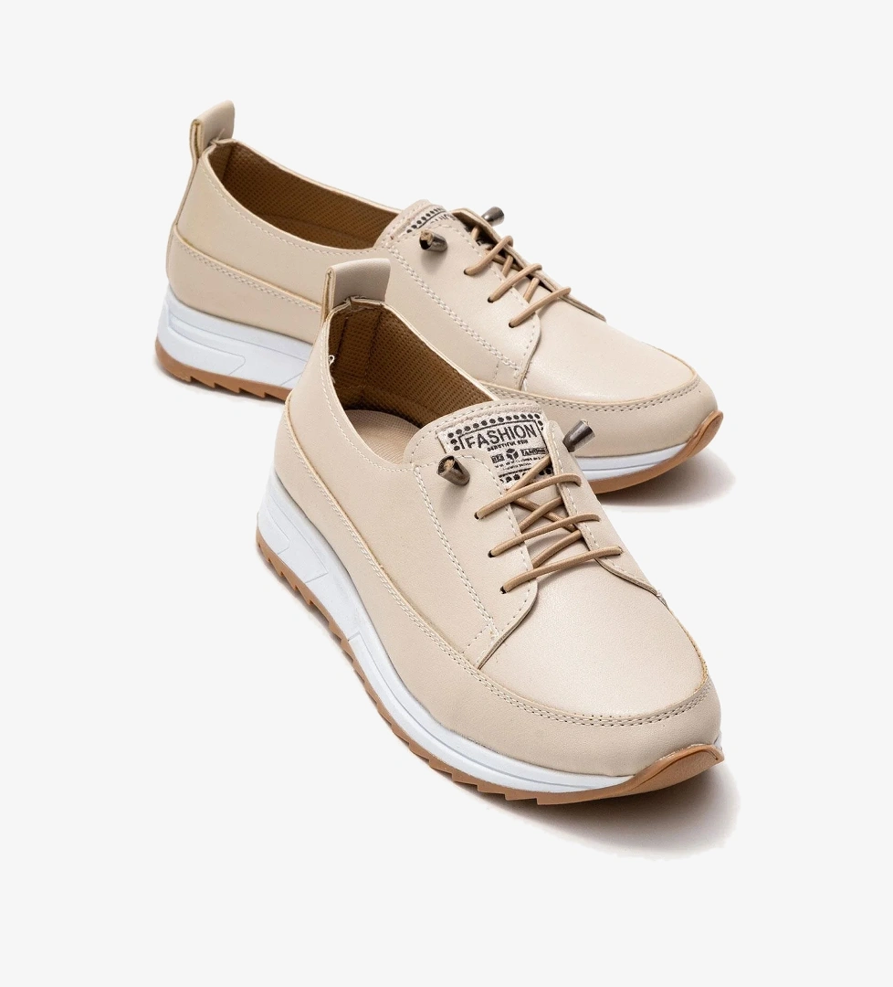 Ccway Yumuşak Tabanlı Kadın Ayakkabı Bej Si̇yah Beyaz model görseli